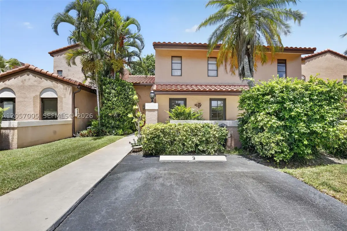 9050 Jacaranda Ln #3, Plantation, FL 33324 - #1