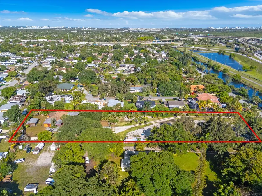 4351 SW 25th St, Fort Lauderdale, FL 33317 - #2