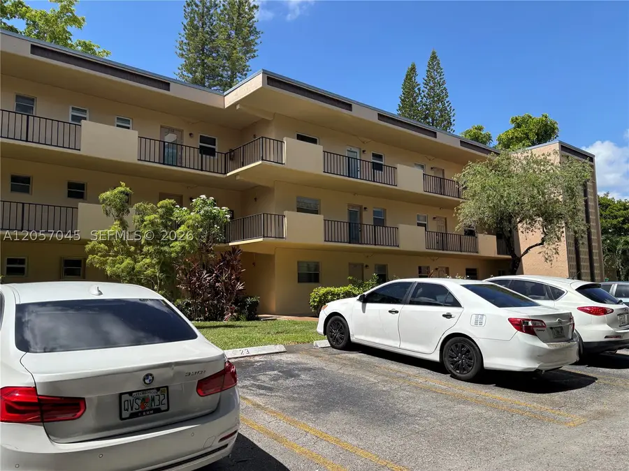 100 Ashbury Rd #107, Hollywood, FL 33024 - #2