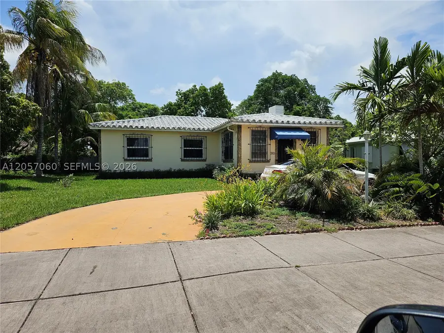 310 Ponce De Leon Blvd, Coral Gables, FL 33134 - #2