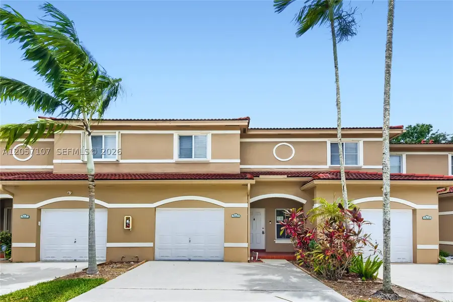 7663 N Southwood Cir, Davie, FL 33328 - #2