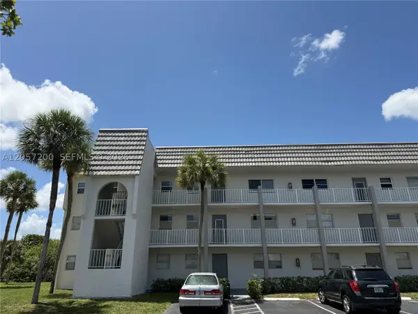 8305 Sunrise Lakes Blvd #201, Sunrise, FL 33322