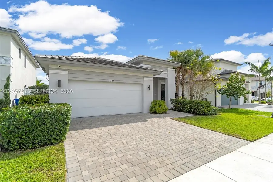 4577 SW 174th Ave, Miramar, FL 33029 - #2