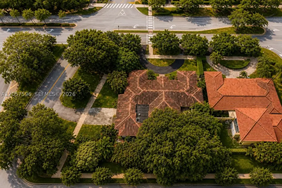3300 Segovia St, Coral Gables, FL 33134 - #2
