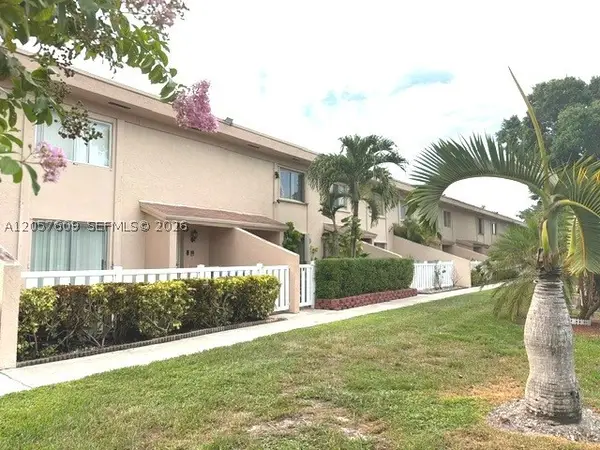 1419 NW 80th Ave #F, Margate, FL 33063