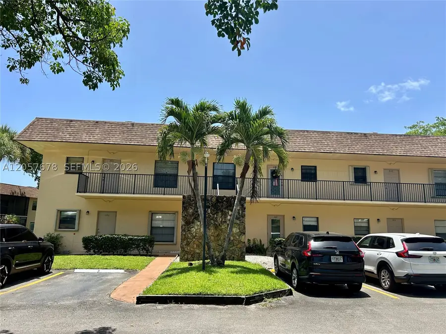 200 Gate Rd #202, Hollywood, FL 33024 - #2