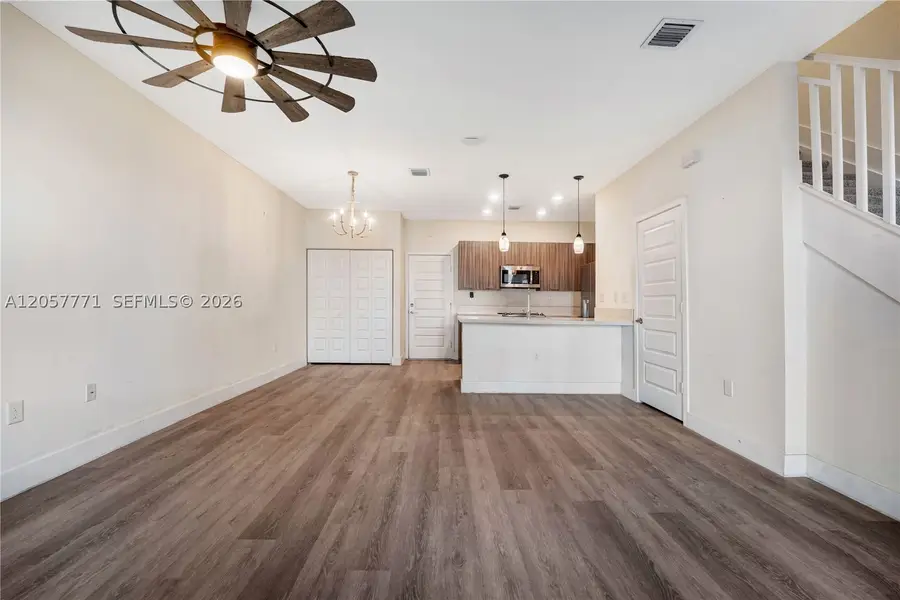 4733 NW 83rd Pkwy, Doral, FL 33166 - #3