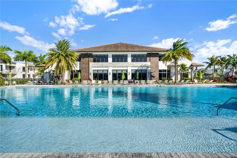 4971 NW 84th Ave, Doral, FL 33166 - #3