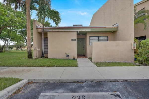 1501 NW 94th Ave #237, Pembroke Pines, FL 33024