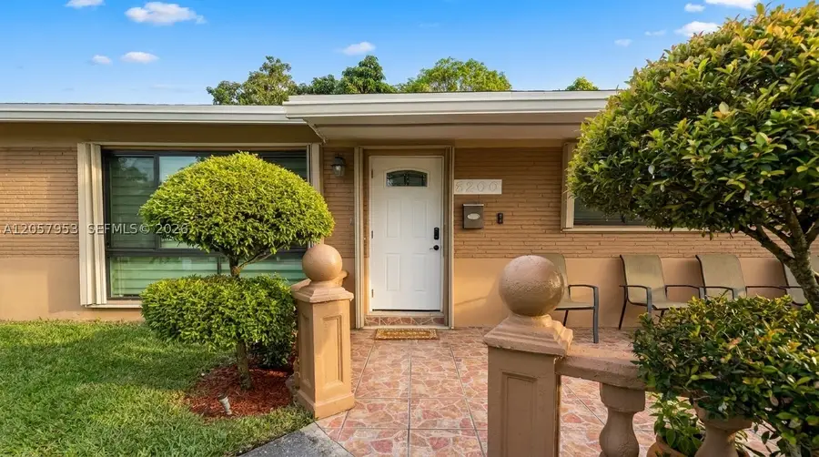 2200 Alcazar Dr, Miramar, FL 33023 - #2