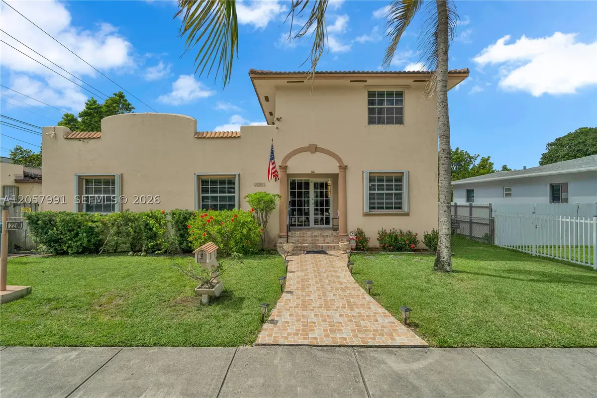 2204 SW 11th Ter, Miami, FL 33135 - #1