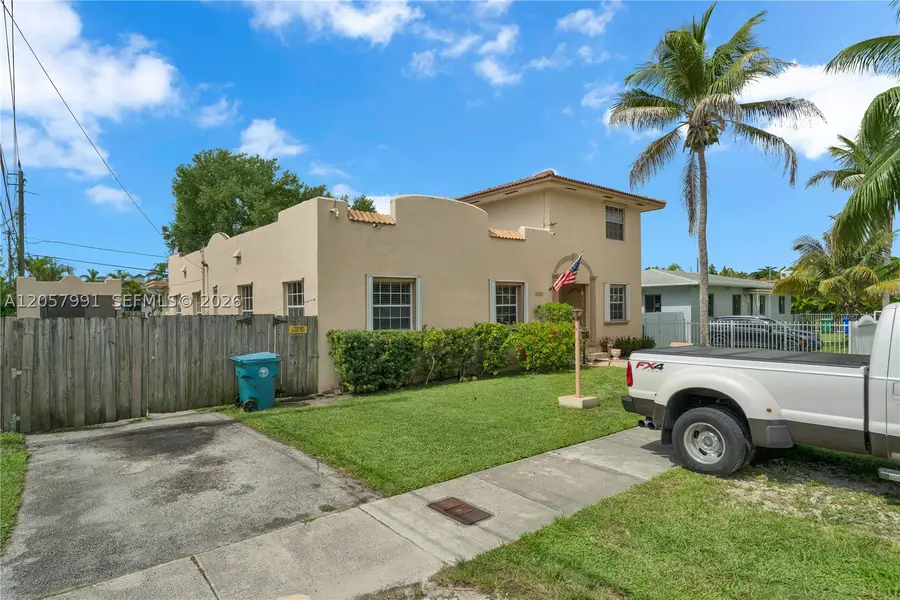 2204 SW 11th Ter, Miami, FL 33135 - #2