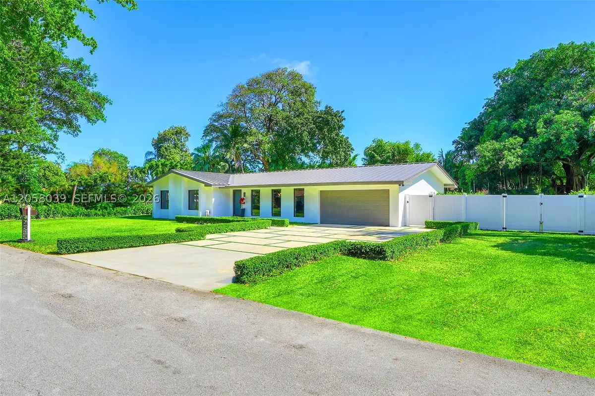 8820 SW 182nd Ter, Palmetto Bay, FL 33157 - #1