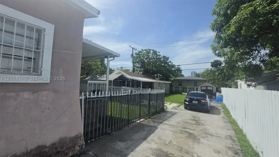 1888 NW 18th St, Miami, FL 33125 - #3