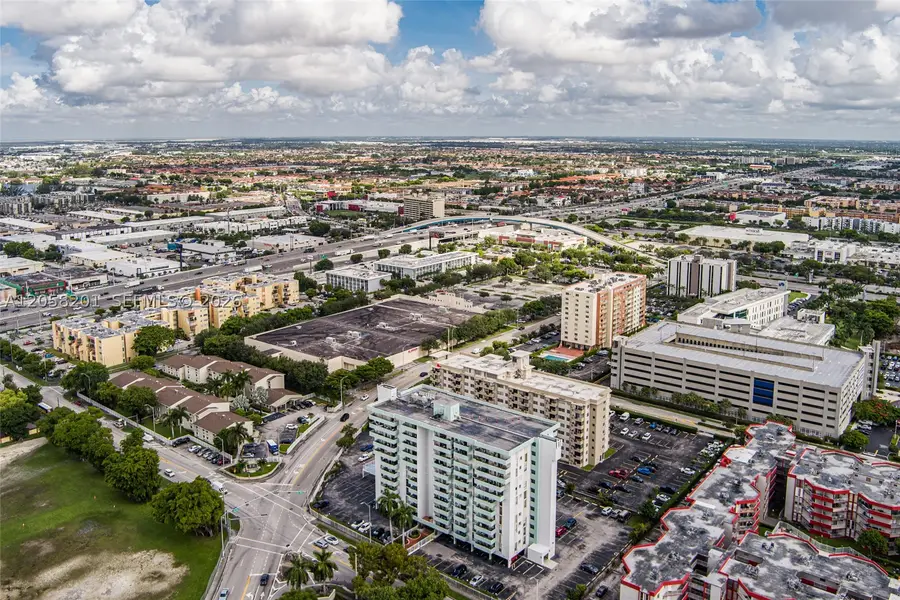 1825 W 44th Pl #509, Hialeah, FL 33012 - #3