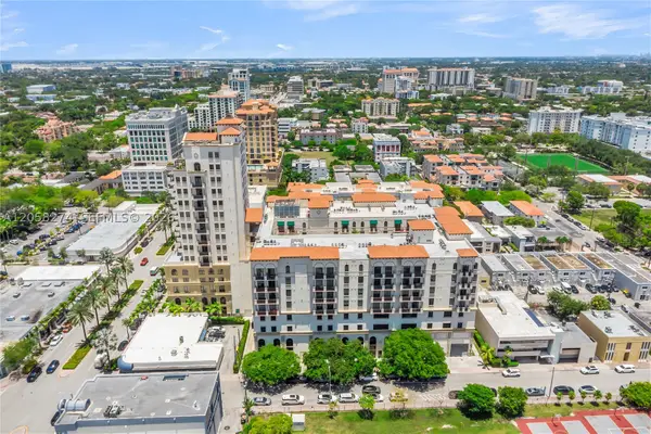 1805 Ponce De Leon Blvd #624, Coral Gables, FL 33134