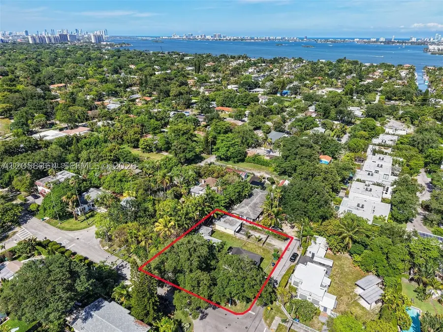 8701 NE 8th Ct, Miami, FL 33138 - #3