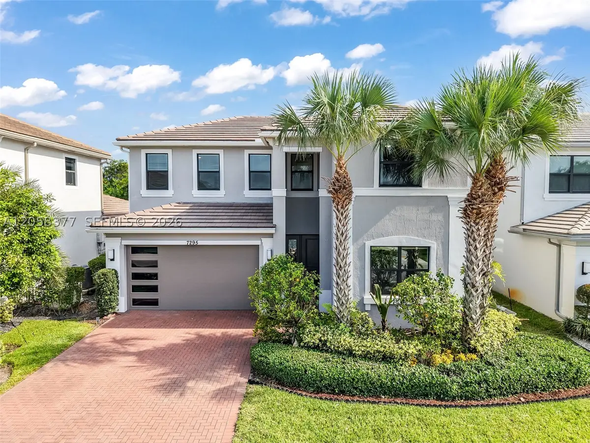7295 Stella Ln, Lake Worth, FL 33463 - #1