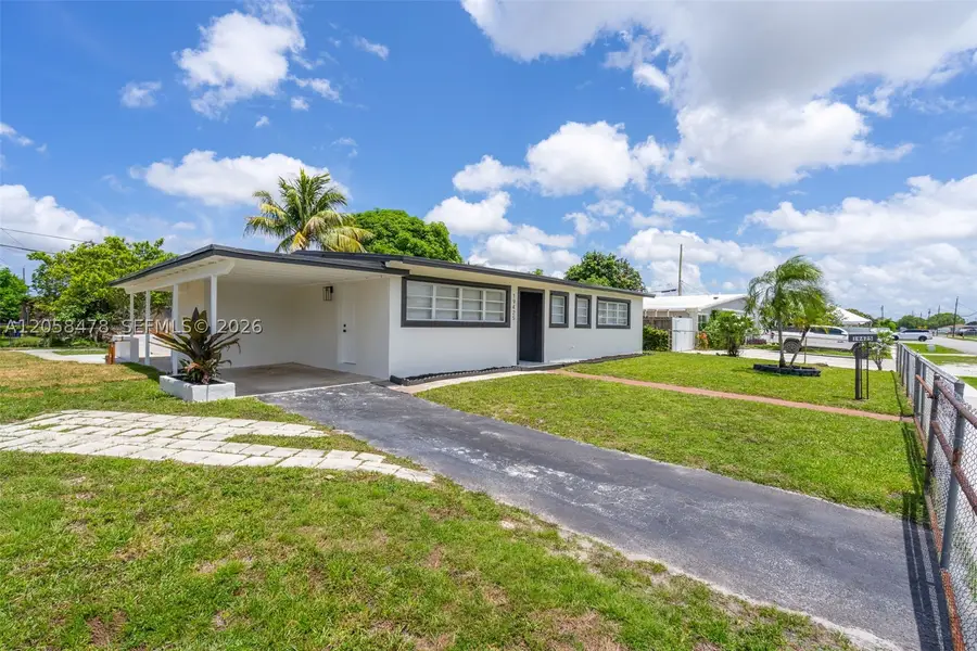 19425 NW 39th Ave, Miami Gardens, FL 33055 - #3