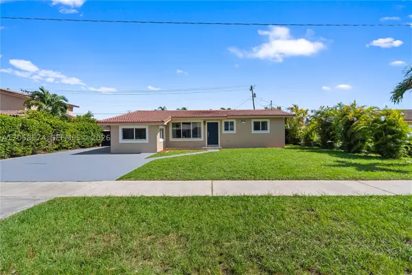 661 W 50th Pl, Hialeah, FL 33012
