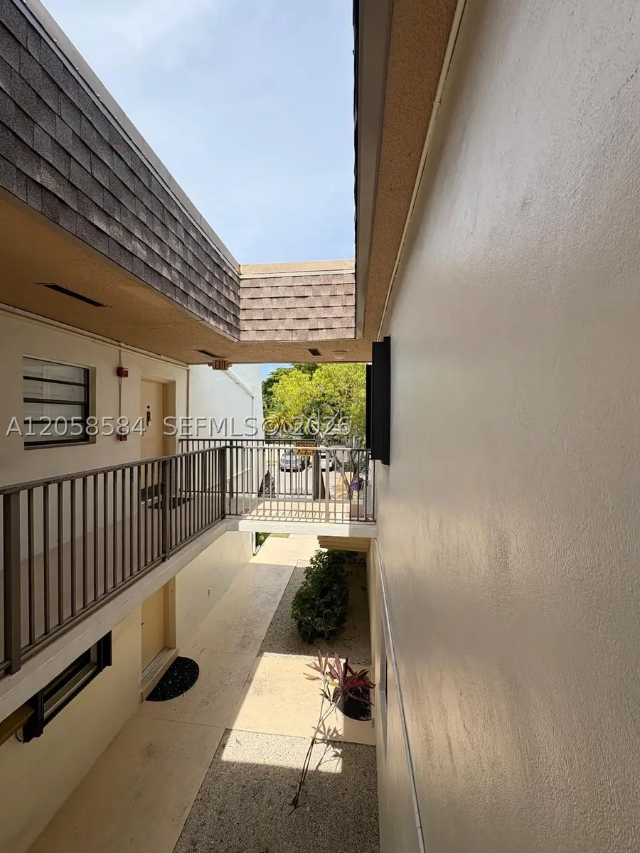 8261 SW 128 St #211, Pinecrest, FL 33156 - #3