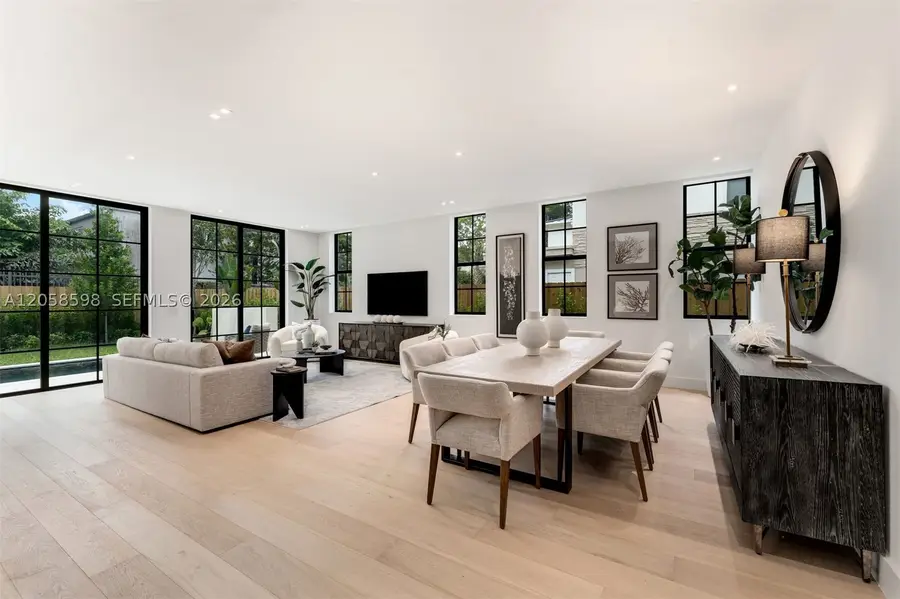 3352 Charles Ave, Miami, FL 33133 - #2
