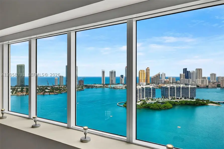 3330 NE 190th St #UPH14, Aventura, FL 33180 - #2