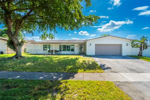 2130 NW 106th Ave, Pembroke Pines, FL 33026