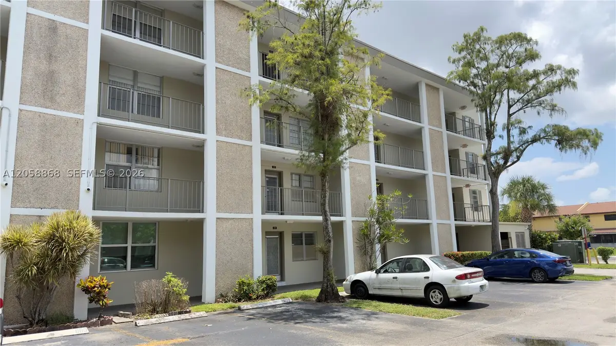 2900 NW 48th Ter #310, Lauderdale Lakes, FL 33313 - #1