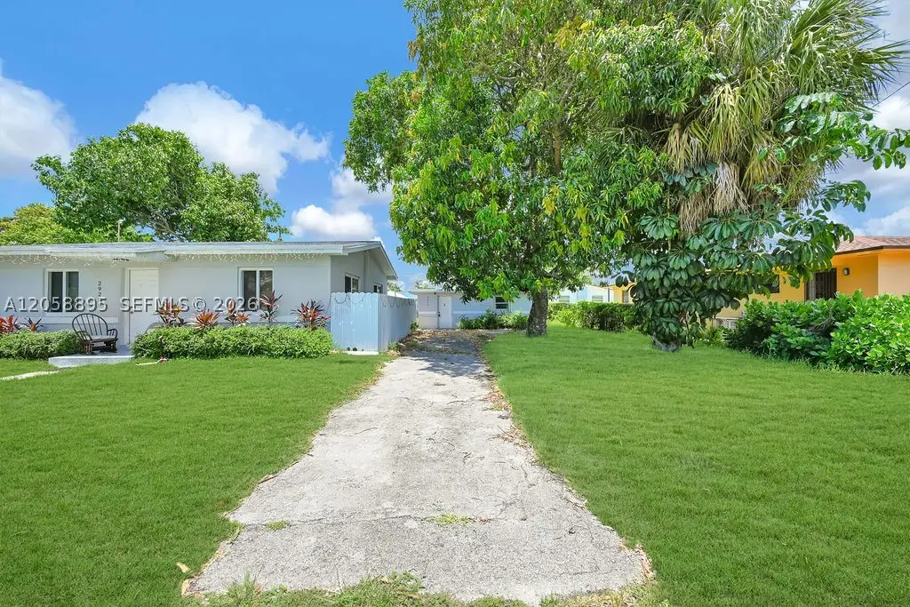 2925 NW 63rd St, Miami, FL 33147 - #1