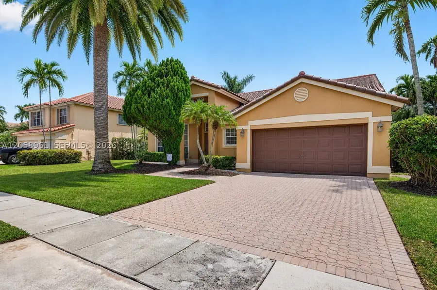 19352 NW 11th St, Pembroke Pines, FL 33029 - #3