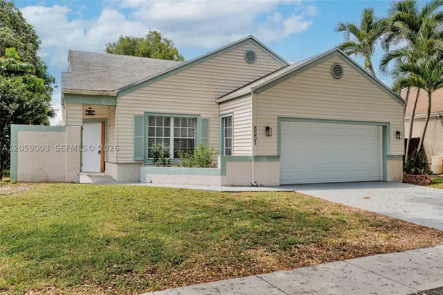 8651 SW 12th St, Pembroke Pines, FL 33025 - #2