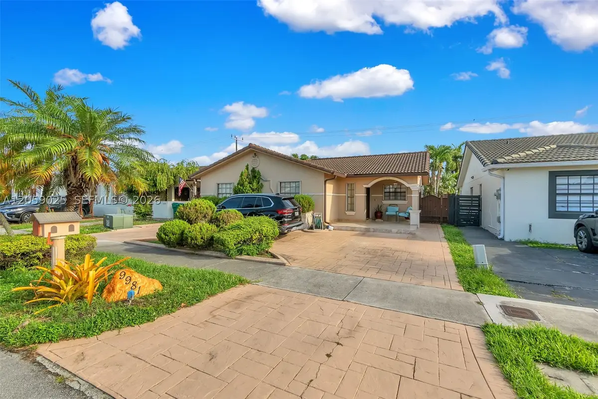 9981 NW 129th Ter, Hialeah Gardens, FL 33018 - #1