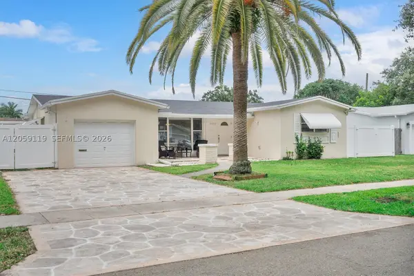 8963 SW 53rd St, Cooper City, FL 33328