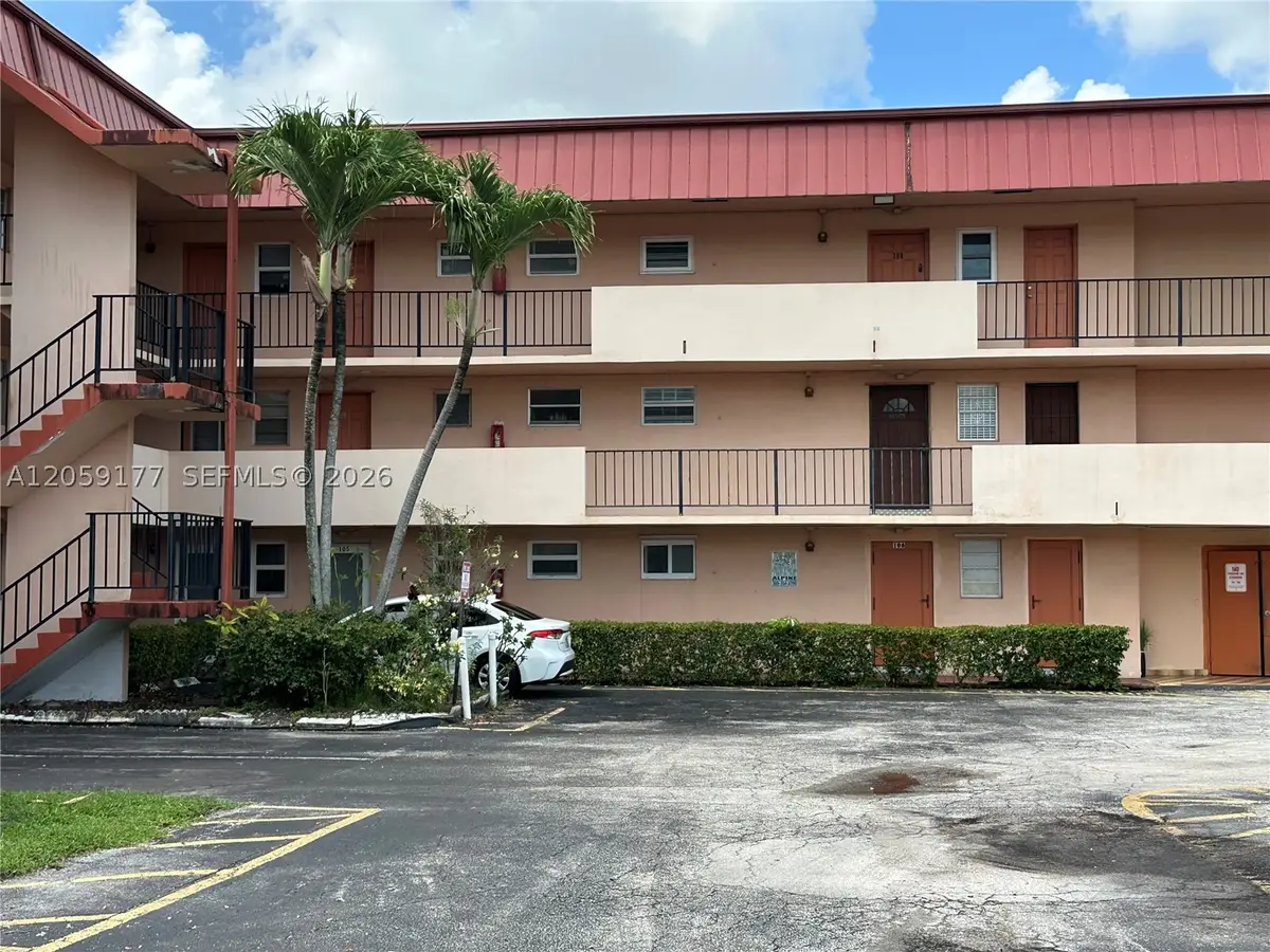 19001 NE 14th Ave #121, Miami, FL 33179 - #1