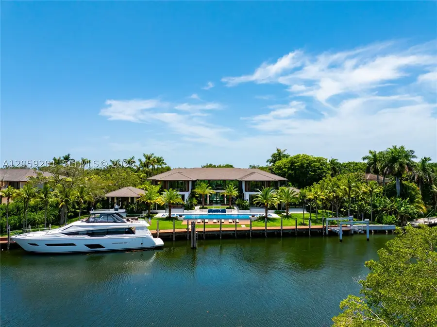 641 Leucadendra Dr, Coral Gables, FL 33156 - #2
