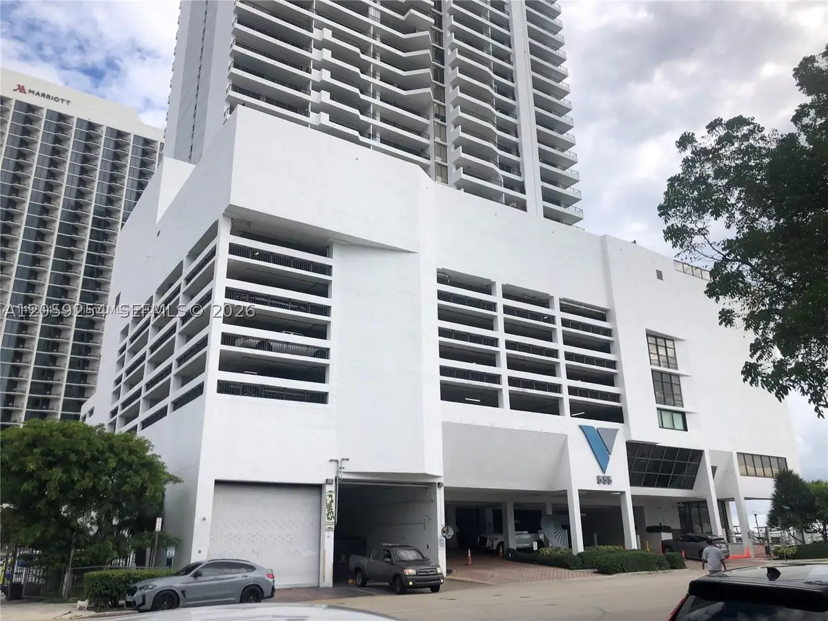 555 NE 15th St #20E, Miami, FL 33132 - #1