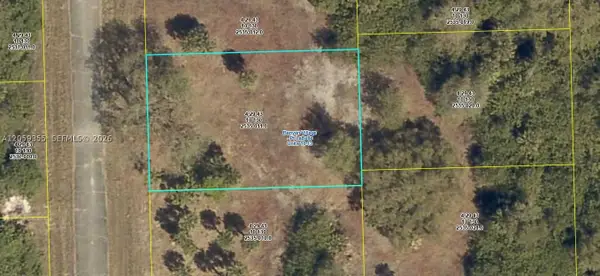 621 Trumpet Dr, La Belle, FL 33935