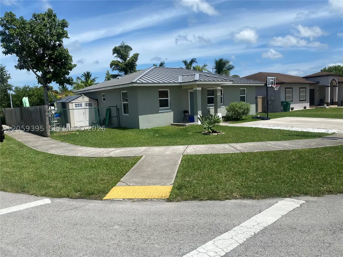 29203 SW 142nd Ave, Homestead, FL 33033 - #1