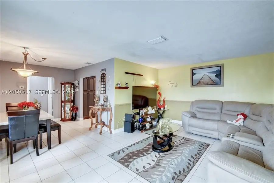 2330 NW 81st Ave, Sunrise, FL 33322 - #2
