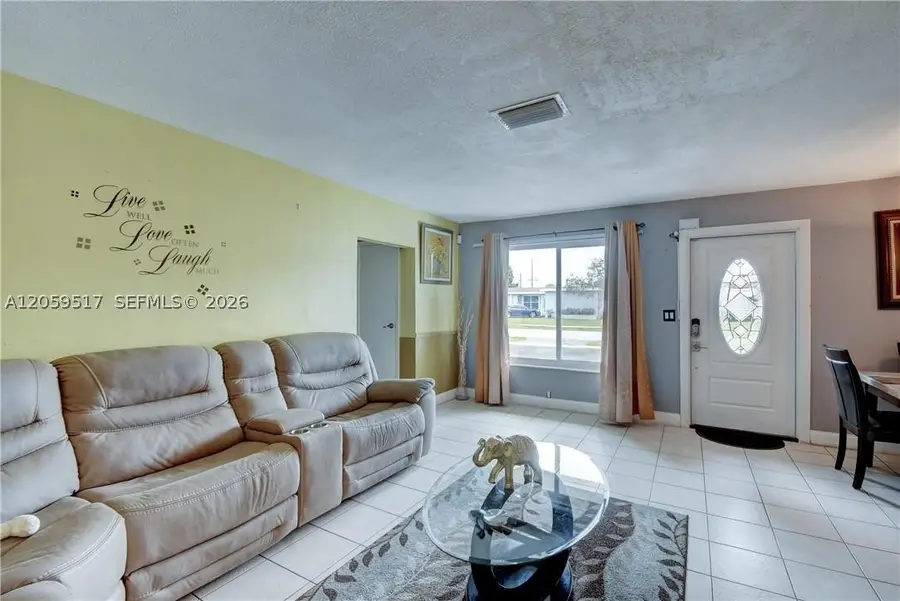 2330 NW 81st Ave, Sunrise, FL 33322 - #3