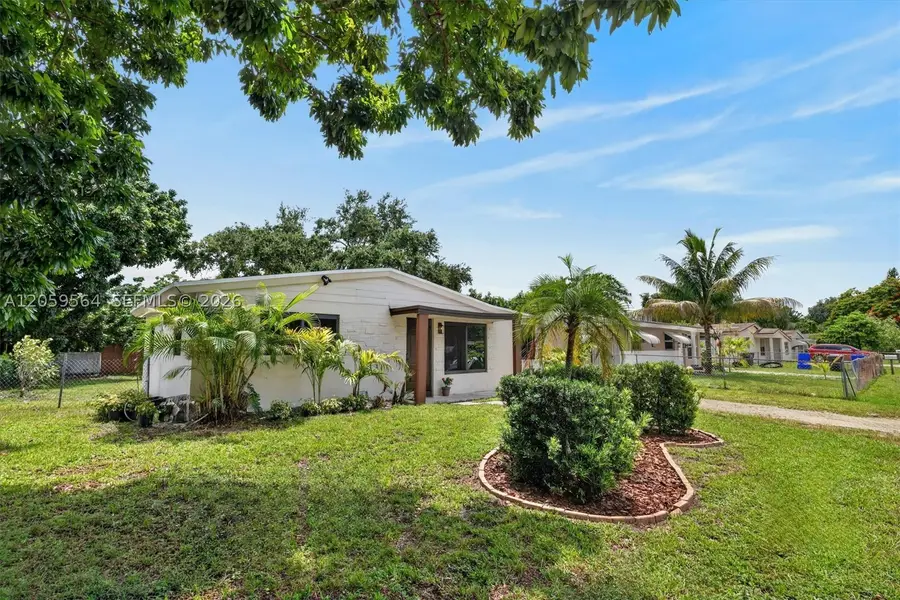 5626 Raleigh St, Hollywood, FL 33021 - #3