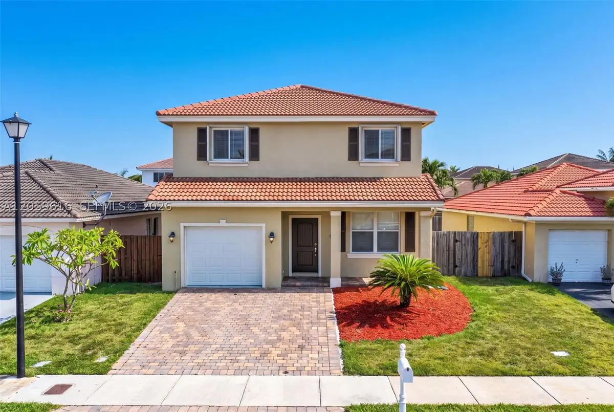 8961 SW 215th Ter, Cutler Bay, FL 33189 - #1