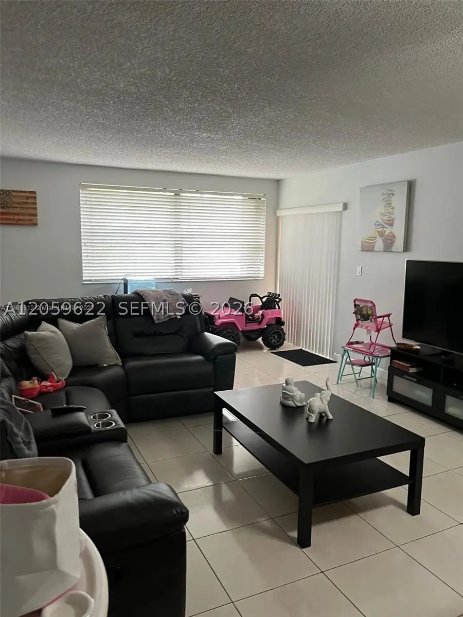 10135 NW 9th St Cir #5-208, Miami, FL 33172 - #1