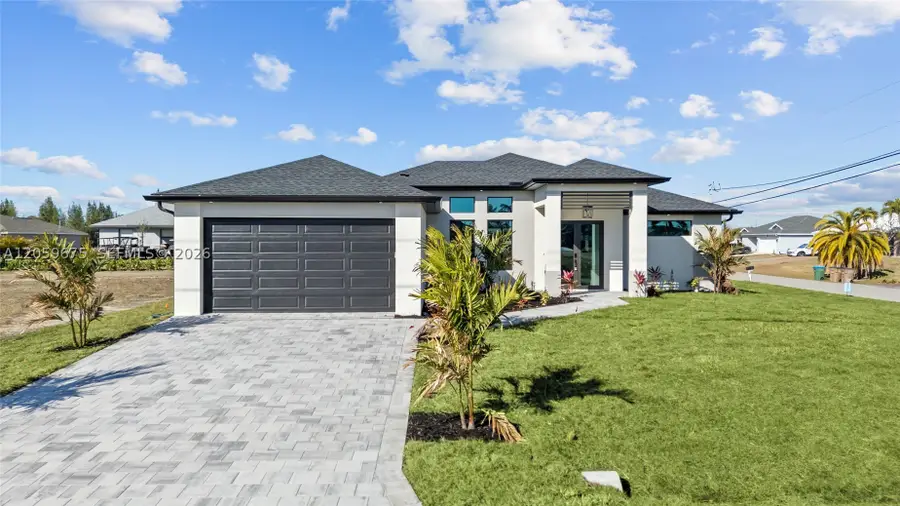 1430 6th Pl, Cape Coral, FL 33909 - #2