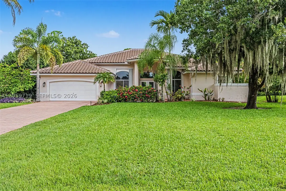 9825 Hindel Ct, Boynton Beach, FL 33472 - #1