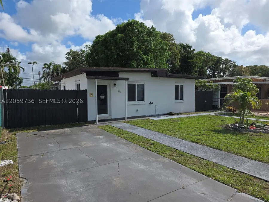 651 E 48th St, Hialeah, FL 33013 - #2
