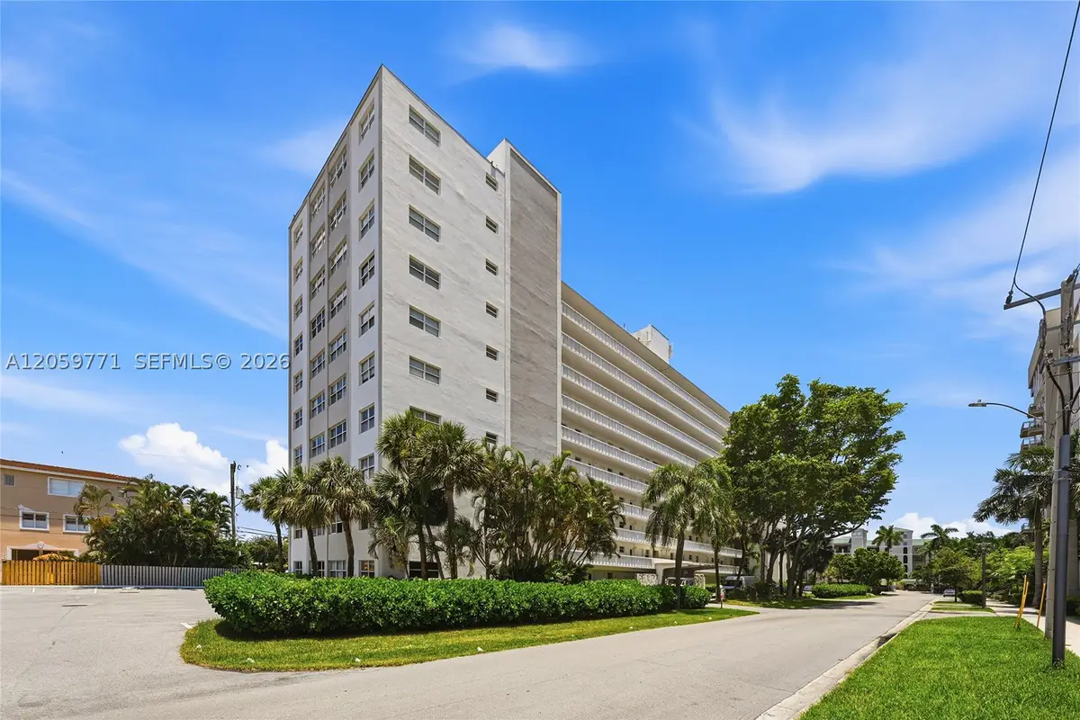 2555 NE 11 Street #510, Fort Lauderdale, FL 33304 - #1