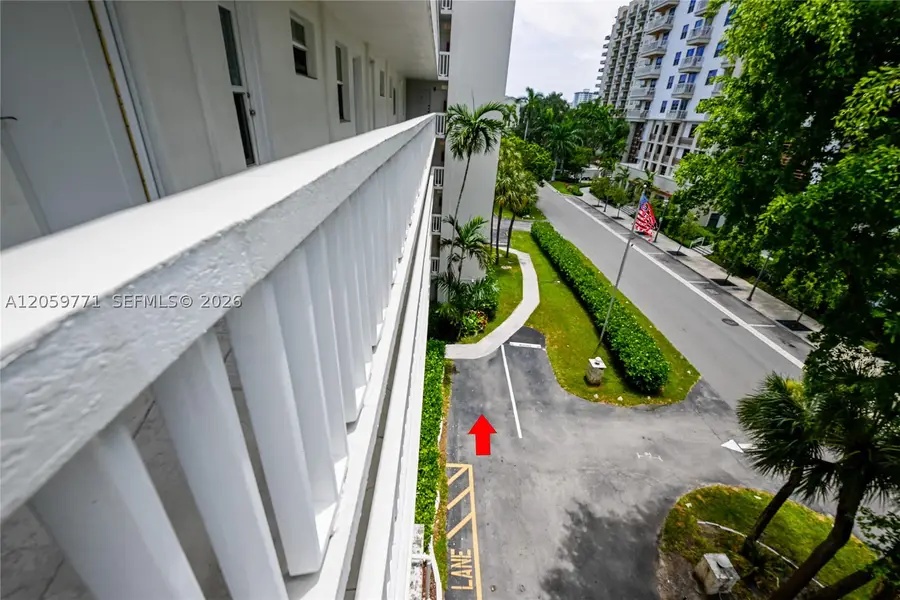 2555 NE 11 Street #510, Fort Lauderdale, FL 33304 - #3