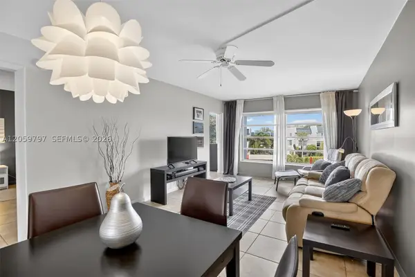 7897 Golf Circle Dr #307, Margate, FL 33063